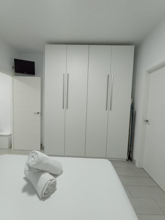 Fuengirola Sweet & Beach Bagian luar foto